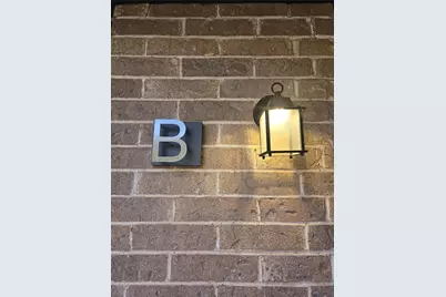8910 Little Walnut Parkway #B, Austin, TX 78758 - Photo 5