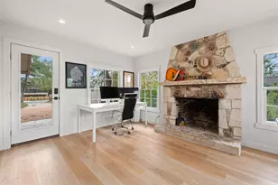 3501 Pecan Springs Rd, Austin, TX 78723 - Photo 25