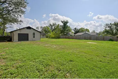 3501 Pecan Springs Road, Austin, TX 78723 - Photo 35