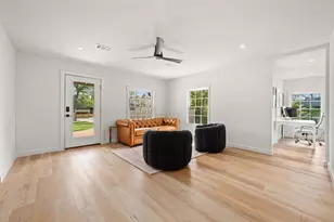 3501 Pecan Springs Rd, Austin, TX 78723 - Photo 11