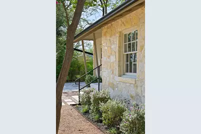 3501 Pecan Springs Road, Austin, TX 78723 - Photo 7