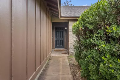 5304 Indio Circle #B, Austin, TX 78745 - Photo 5