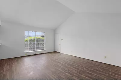 5304 Indio Circle #B, Austin, TX 78745 - Photo 5