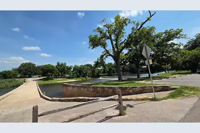 520 W 22nd Street, Georgetown, TX 78626 - Photo 35