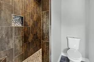4707 Leslie Ave, Austin, TX 78721 - Photo 13