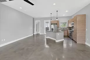 4707 Leslie Ave, Austin, TX 78721 - Photo 3