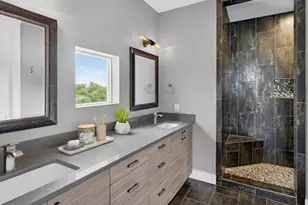 4707 Leslie Ave, Austin, TX 78721 - Photo 11