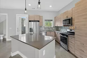 4707 Leslie Ave, Austin, TX 78721 - Photo 5