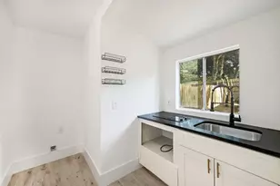 1804 Northwood Rd, Austin, TX 78703 - Photo 31