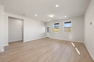 117 Jans Wy, Georgetown, TX 78626 - Photo 17