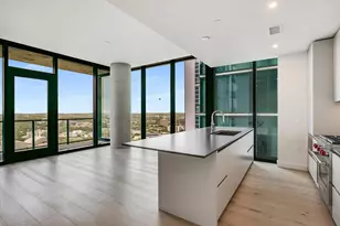 610 Davis St, Austin, TX 78701 - Photo 1