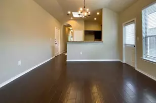 137 Creekside Villa Dr, Kyle, TX 78640 - Photo 3