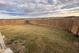 668 Wyatt Wy, Jarrell, TX 76537 - Photo 19