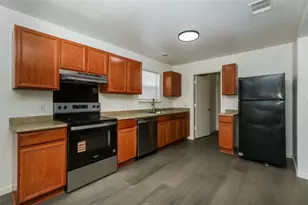 7012 Doyal Dr, Austin, TX 78747 - Photo 9