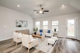 478 Coyote Crk Wy, Kyle, TX 78640 - Photo 15