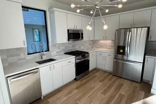 1131 Walton Ln, Austin, TX 78721 - Photo 7