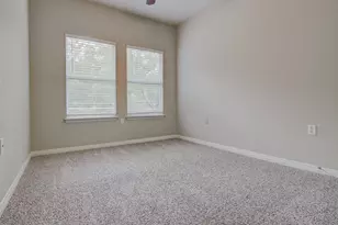 1702 Singleton Ave, Austin, TX 78702 - Photo 17