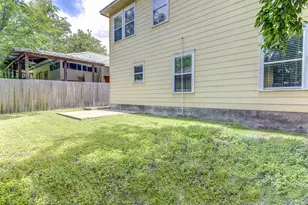 1702 Singleton Ave, Austin, TX 78702 - Photo 27