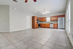 1702 Singleton Ave, Austin, TX 78702 - Photo 7