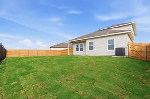 339 Mustang Lk Cir, Buda, TX 78610 - Photo 39