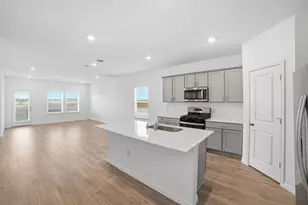 339 Mustang Lk Cir, Buda, TX 78610 - Photo 9