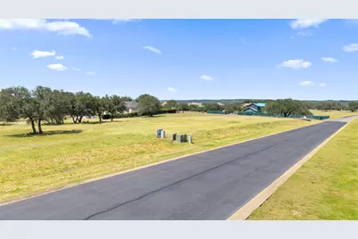 25801 Cliff Cove, Spicewood, TX 78669 - Photo 13