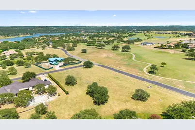 25801 Cliff Cove, Spicewood, TX 78669 - Photo 3