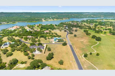 25801 Cliff Cove, Spicewood, TX 78669 - Photo 5