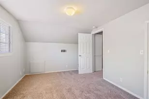 5504 Coventry Ln, Austin, TX 78723 - Photo 15