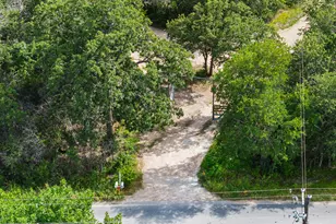 20311 Ed Acklin Rd, Manor, TX 78653 - Photo 33