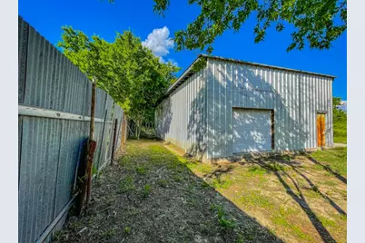 144 Old Bastrop Road, Cedar Creek, TX 78612 - Photo 3