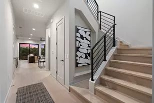 9803 Ribelin Ranch Ct, Austin, TX 78750 - Photo 17