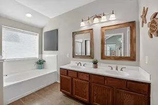 1812 Paseo Verde Dr, Leander, TX 78641 - Photo 19