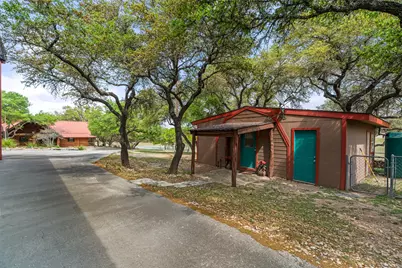 421 Rolling Hills Road, Blanco, TX 78606 - Photo 31