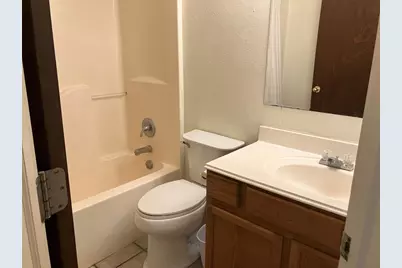 1302 N Bishop Street, San Marcos, TX 78666 - Photo 15