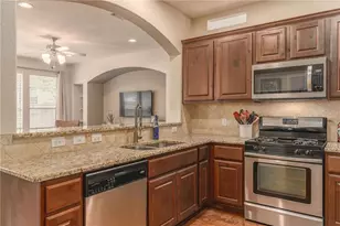 6708 Menchaca Rd, Austin, TX 78745 - Photo 13
