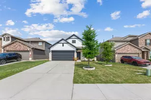 428 English Oak St, Georgetown, TX 78626 - Photo 3