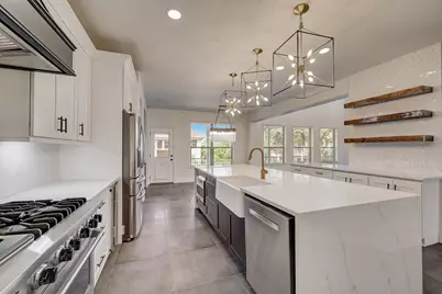 16012 Spillman Ranch Loop, Austin, TX 78738 - Photo 17
