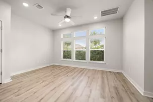 605 W South St, Leander, TX 78641 - Photo 11