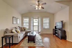 1310 W Parmer Ln, Austin, TX 78727 - Photo 9