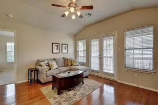 1310 W Parmer Ln, Austin, TX 78727 - Photo 11