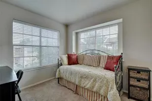 1310 W Parmer Ln, Austin, TX 78727 - Photo 21