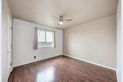 903 Estate Drive, Hutto, TX 78634 - Photo 29