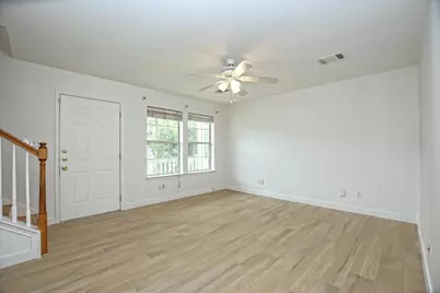 716 Honeysuckle Drive, Leander, TX 78641 - Photo 3
