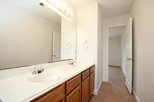 716 Honeysuckle Dr, Leander, TX 78641 - Photo 13