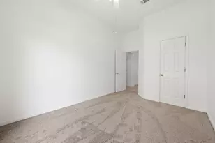 9201 La Siesta Bend, Austin, TX 78749 - Photo 25