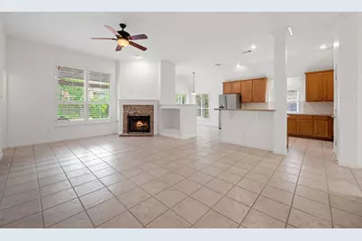 9201 La Siesta Bend, Austin, TX 78749 - Photo 5