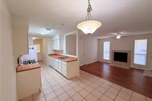 2301 Whitlow Cove, Round Rock, TX 78681 - Photo 9