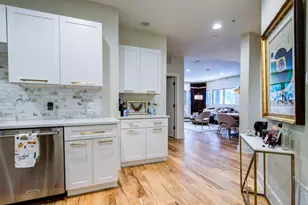 908 Nueces St, Austin, TX 78701 - Photo 7