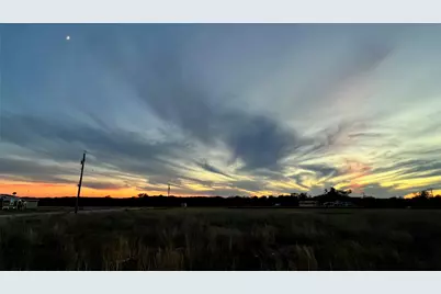 124 Galle Estates Circle, Kingsbury, TX 78638 - Photo 33